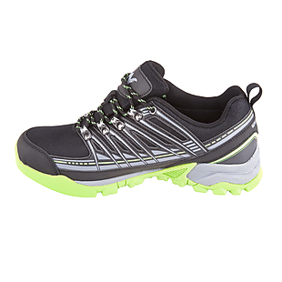 wildcraft trekking shoes